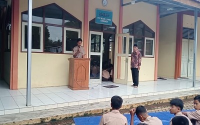 Gunakan Pendekatan Teman Sebaya, Kader Adiwiyata SMPN 2 Puring Sosialisasikan Gerakan PRLH